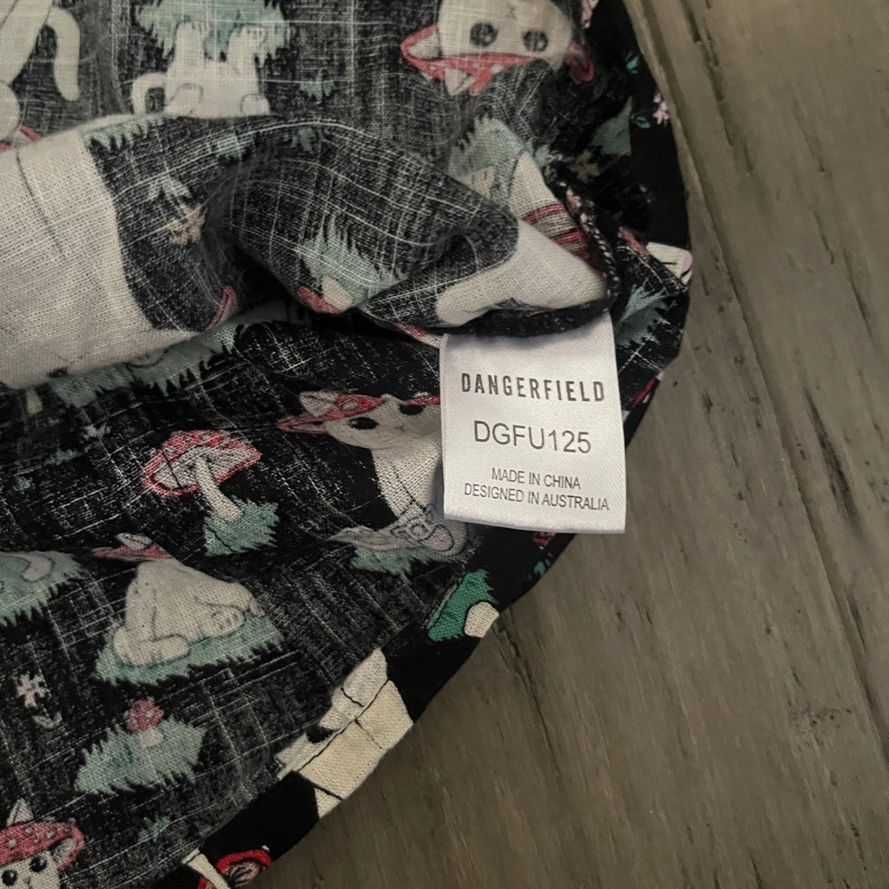 Dangerfield Cat and Mushroom Print Shirt Size 10 - Picture 6 of 7
